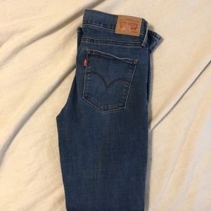 Slimming boot cut Levi's worn a few times